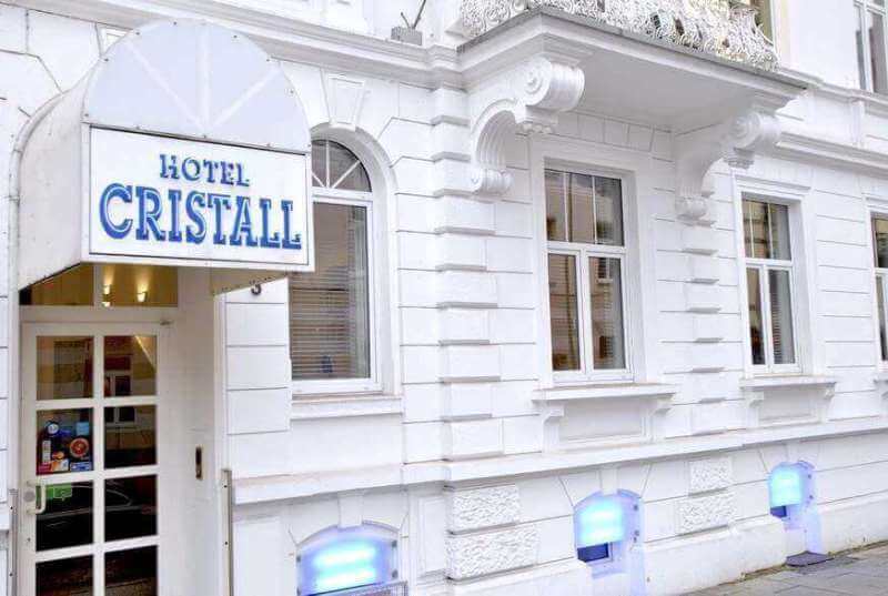 Hotel Cristall Frankfurt Front